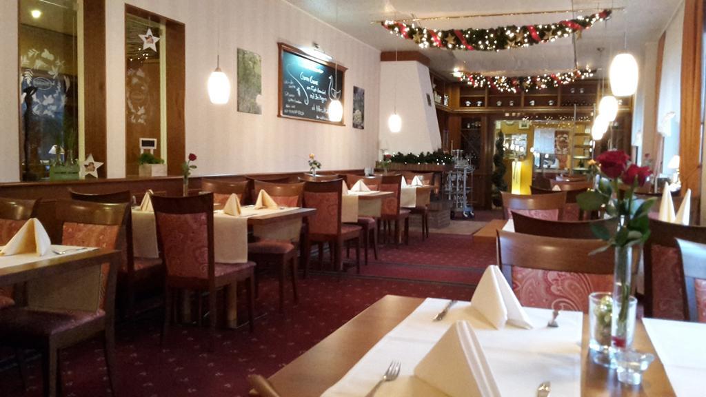 Kraeuterhotel & Restaurant Heidejaeger Mulmshorn Luaran gambar