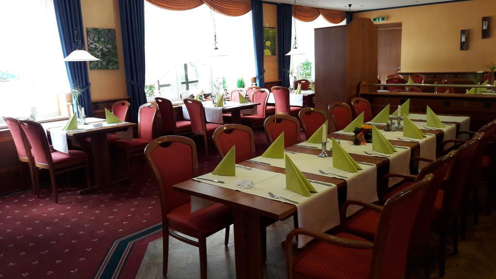 Kraeuterhotel & Restaurant Heidejaeger Mulmshorn Luaran gambar