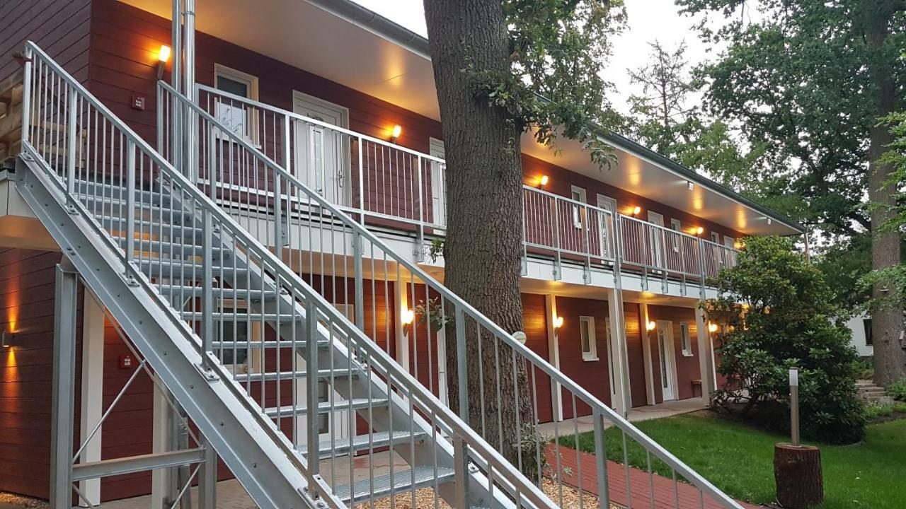 Kraeuterhotel & Restaurant Heidejaeger Mulmshorn Luaran gambar