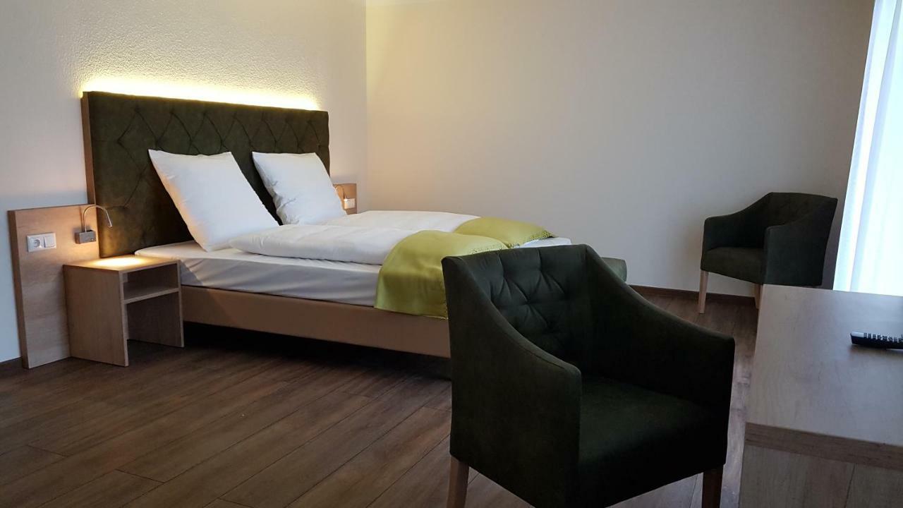 Kraeuterhotel & Restaurant Heidejaeger Mulmshorn Luaran gambar